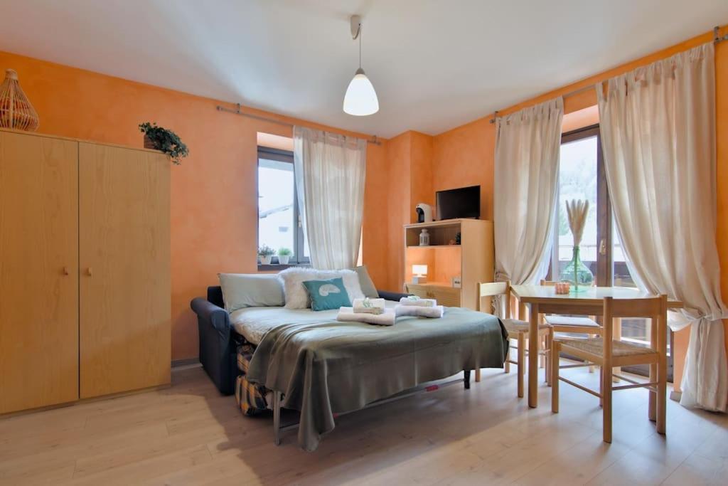 Aprica Alpine Loft Centralita E Park Free Bagian luar foto